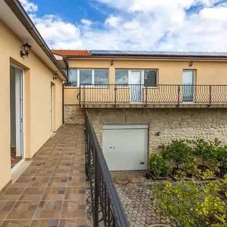 شقة 1 Bedroom Stunning In *